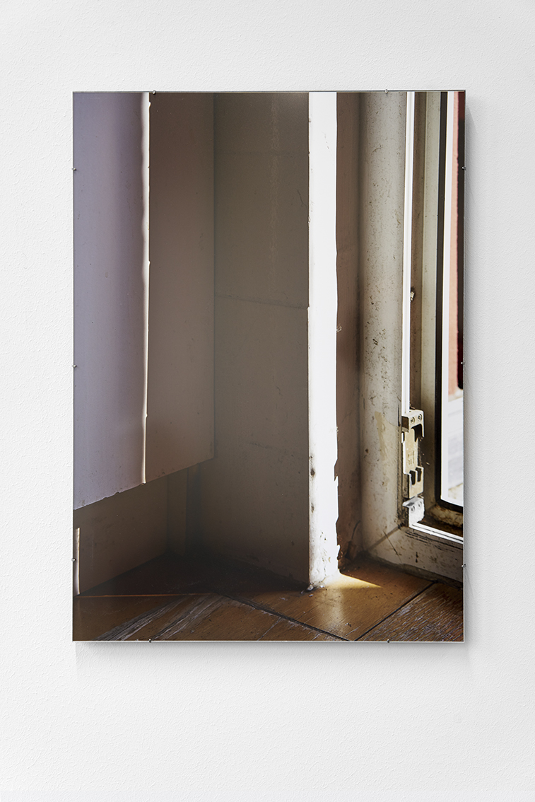 Max Beck, from "Ansichten einer Wohnung", 2018, Inkjet Print, 56 x 40 cm