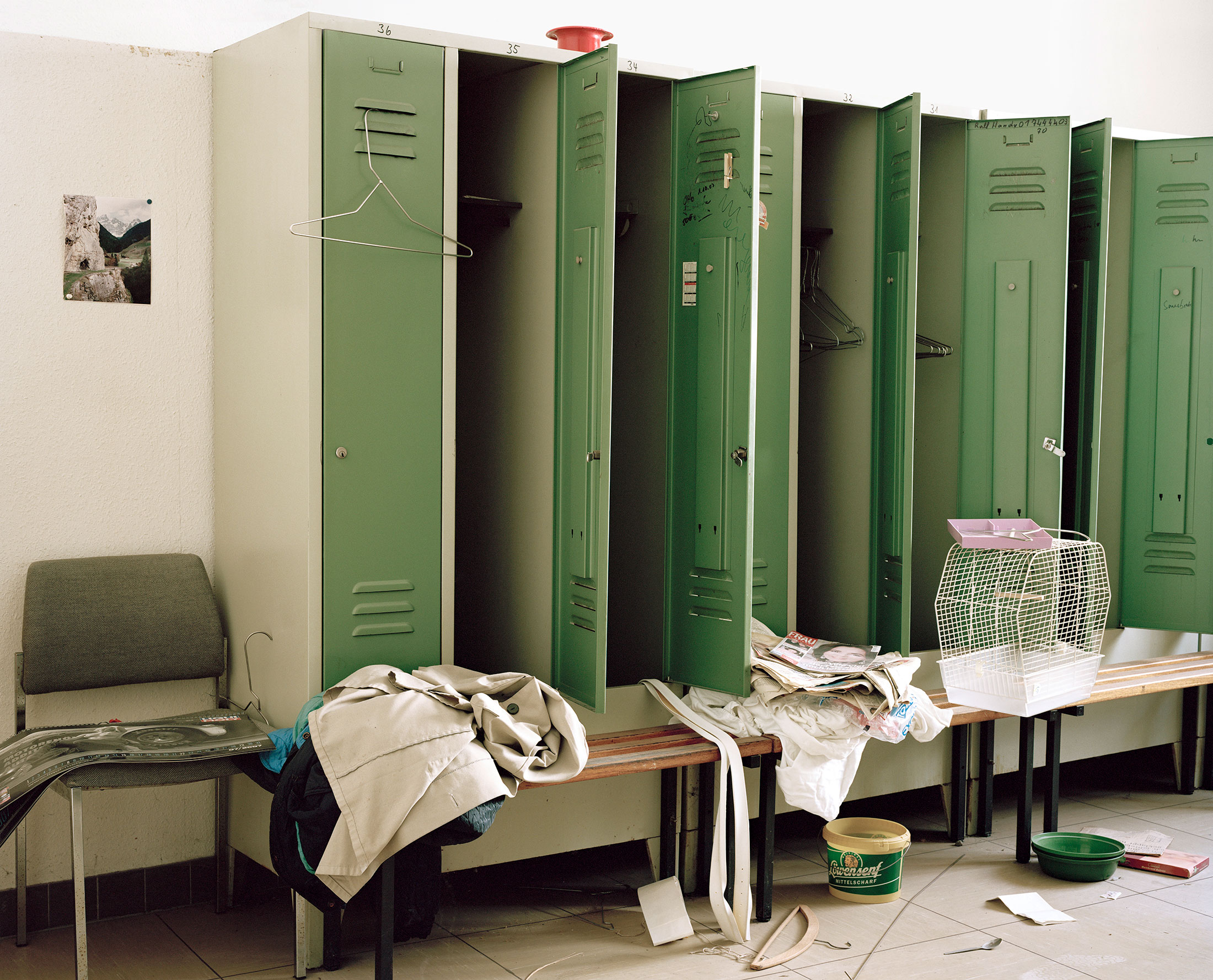 Ilkin Guliyev: Changing Room (Dortmund), 2022, 117 × 145 cm